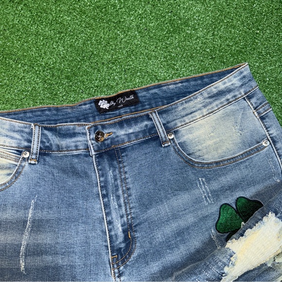 Filthy Wealth Clover Blue Distressed Denim Jeans Size 36 - Picture 5 of 11